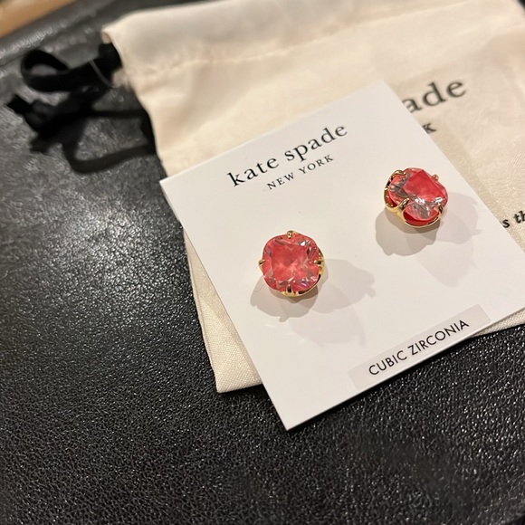 kate spade Pop Of Joy 10mm Coral Flower Studs/NWT - Picture 6 of 10